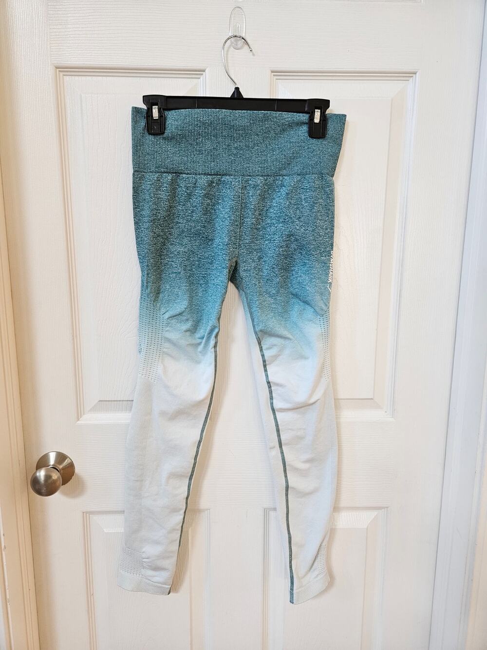 Gymshark Women’s Large Seamless Ombre Teal White High Rise Workout Leggings